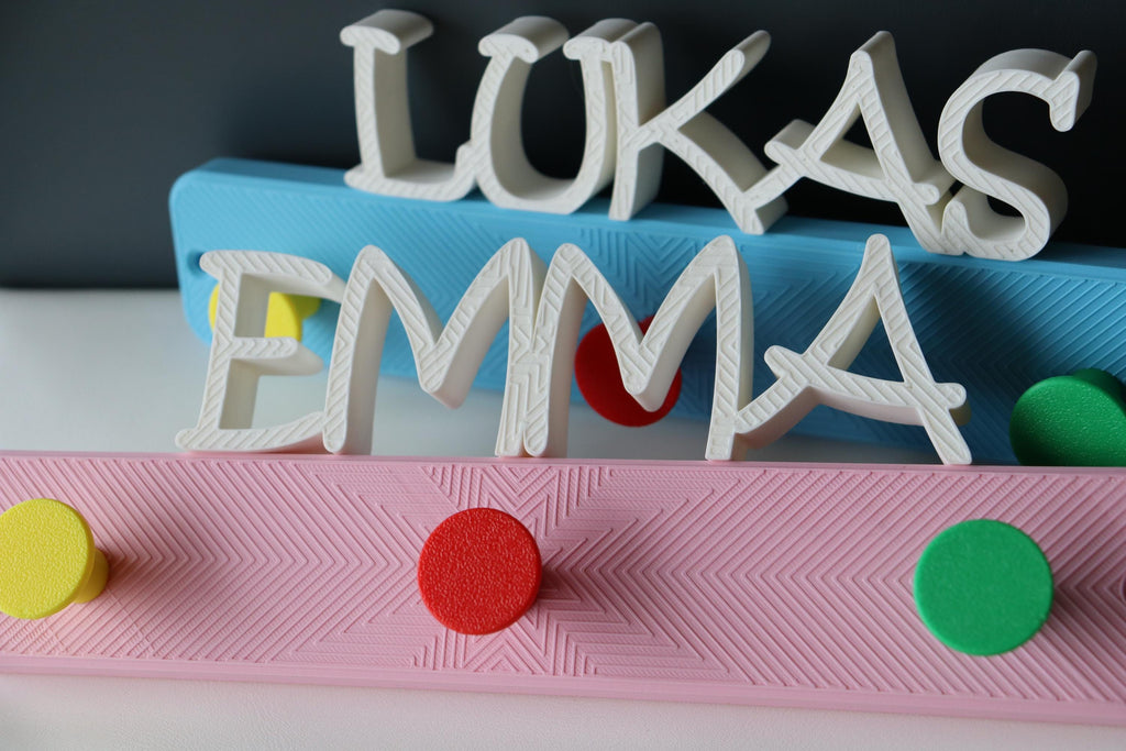 Personalized Sibling Wall Hooks – Set of Two – detail view 3