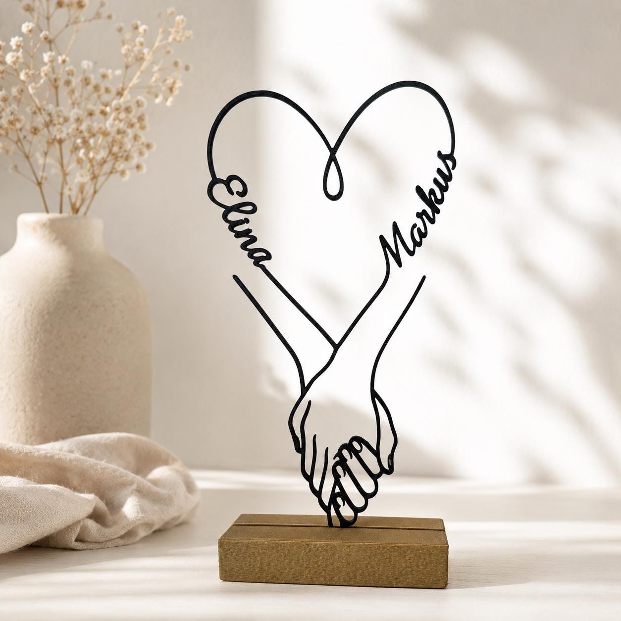 Personalized Holding Hands Couple Name Stand