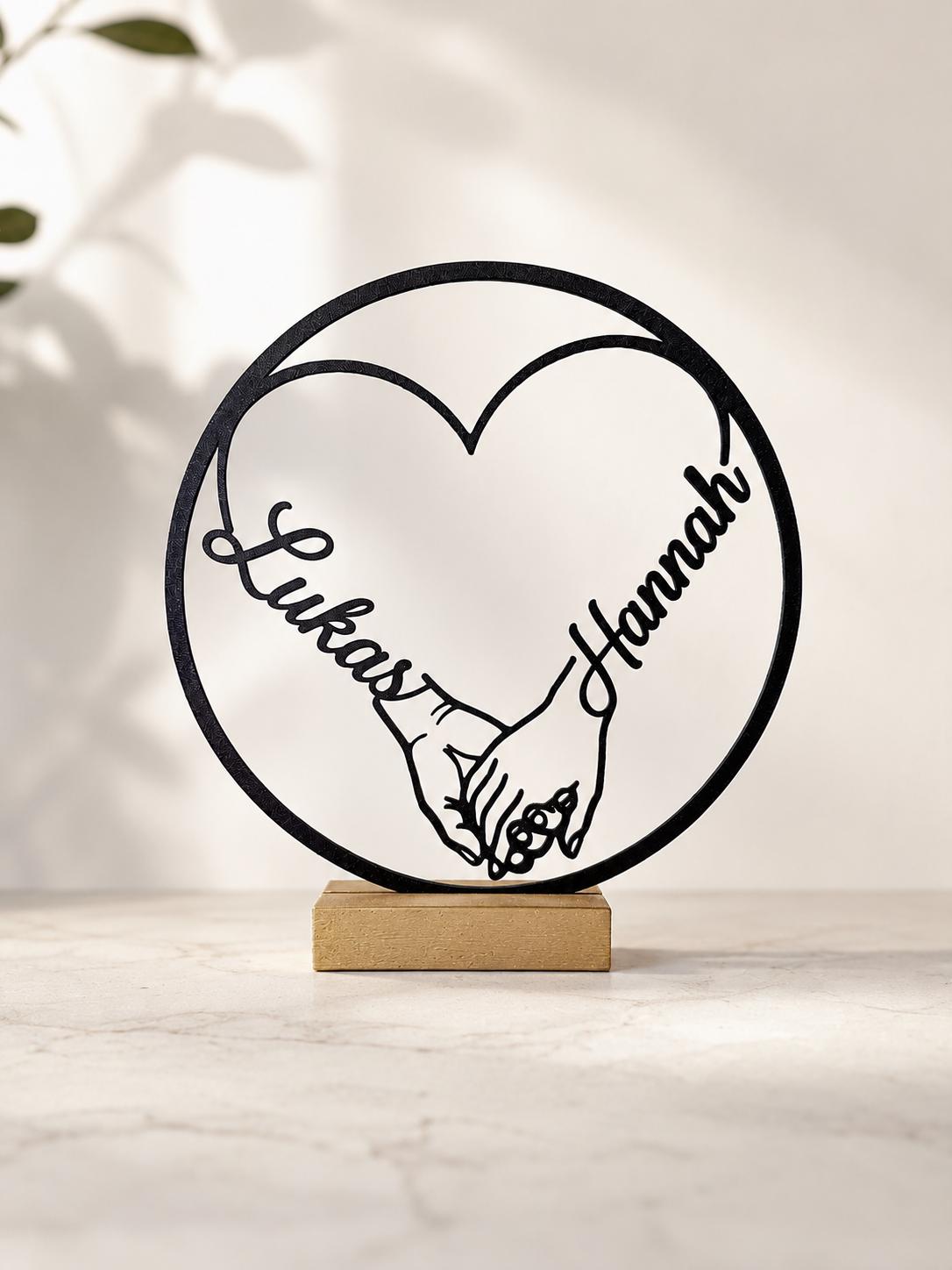Personalized Round Heart Couple Name Stand – detail view 4