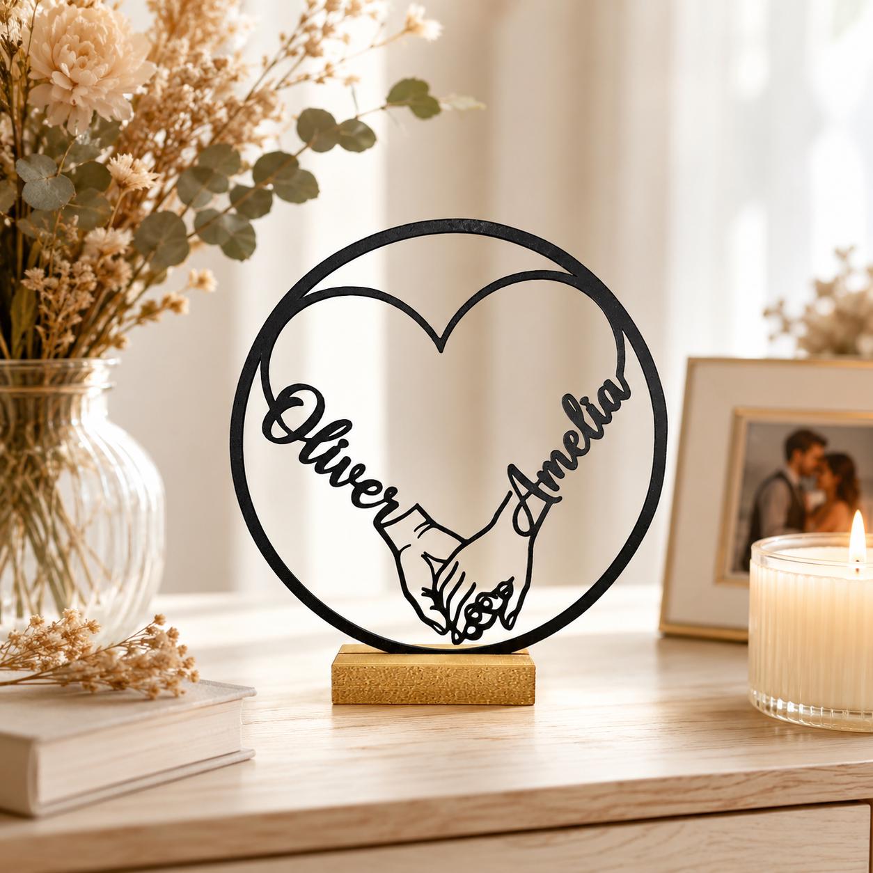 Personalized Round Heart Couple Name Stand – detail view 3