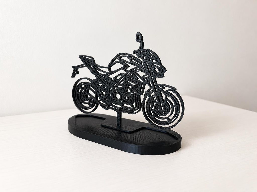 Z900-Style Motorcycle Model in Carbon-Fiber PLA – detail view 3